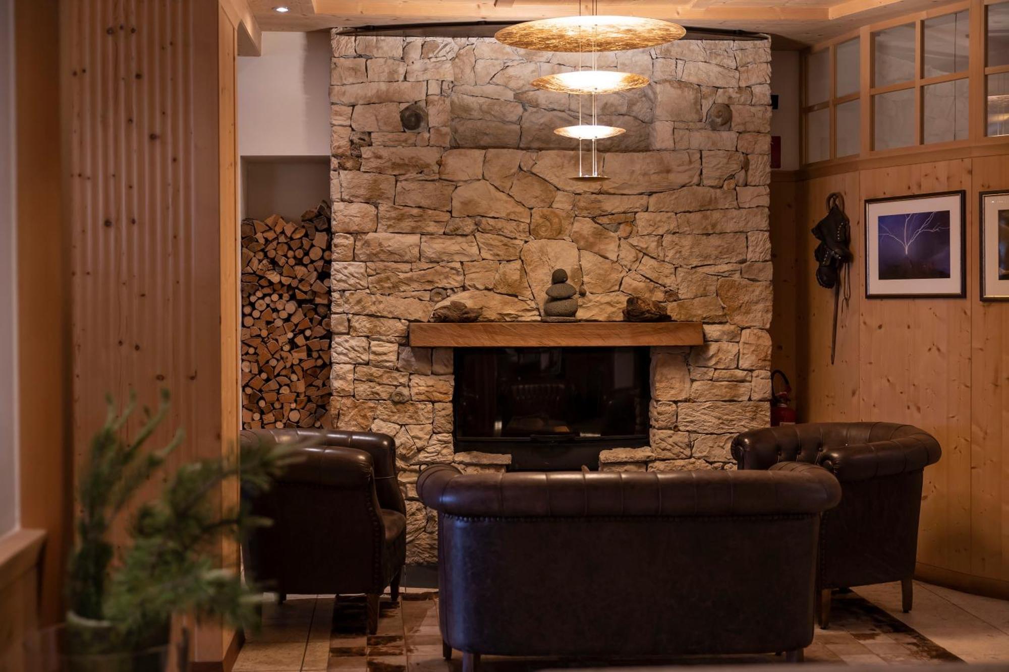 Artnatur Dolomites Hotel & Spa 시우시 외부 사진