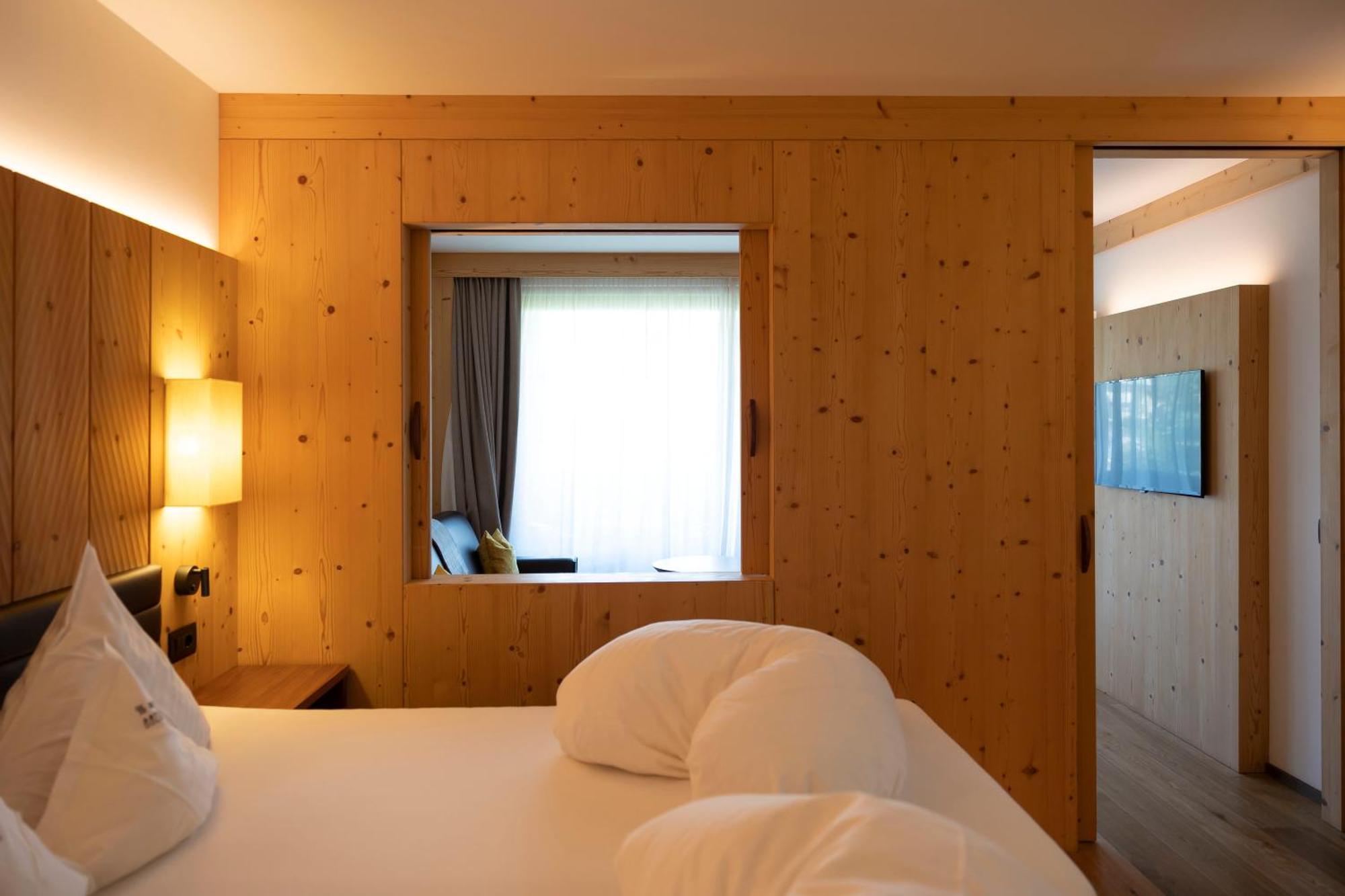 Artnatur Dolomites Hotel & Spa 시우시 객실 사진