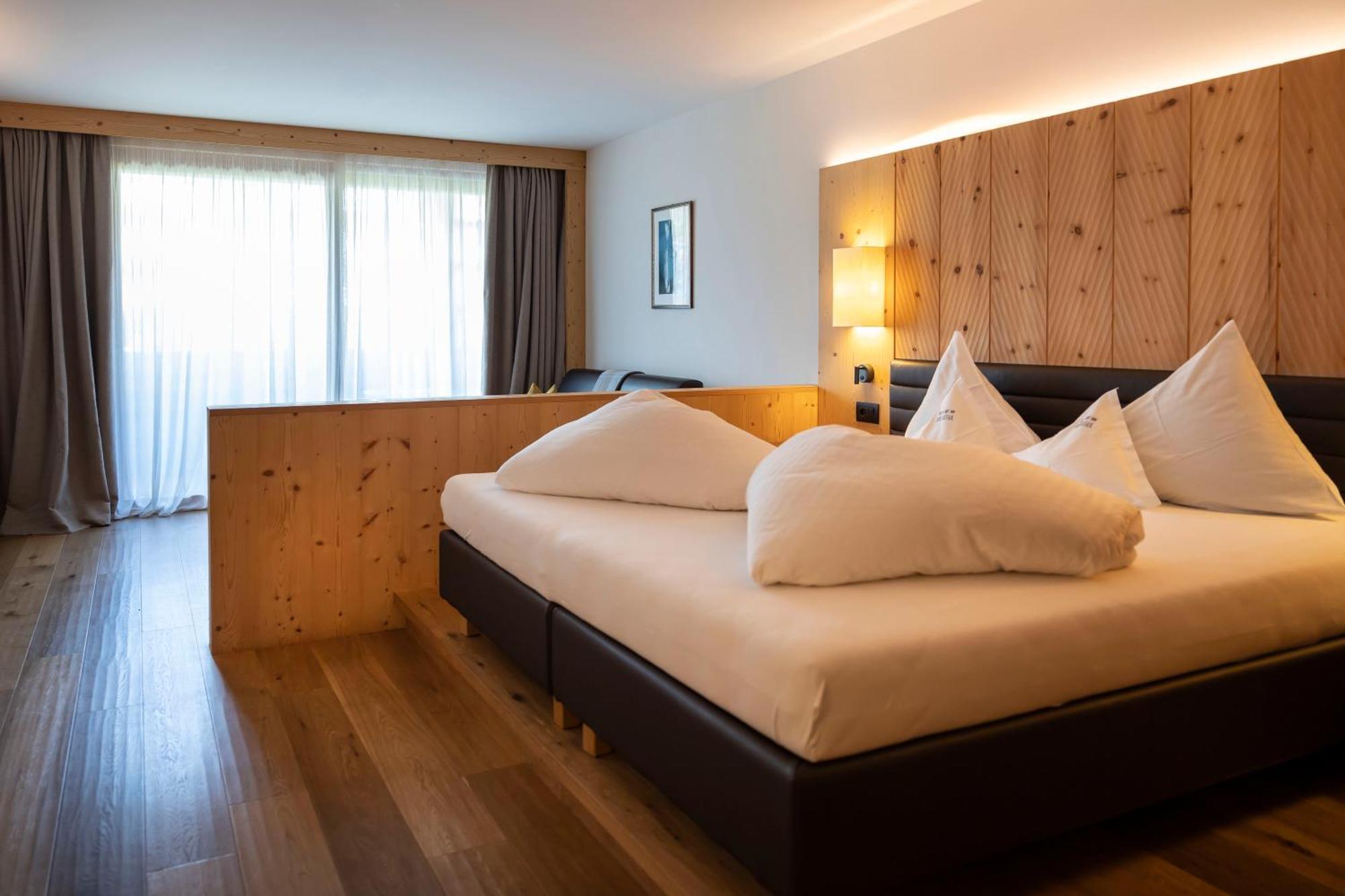 Artnatur Dolomites Hotel & Spa 시우시 객실 사진
