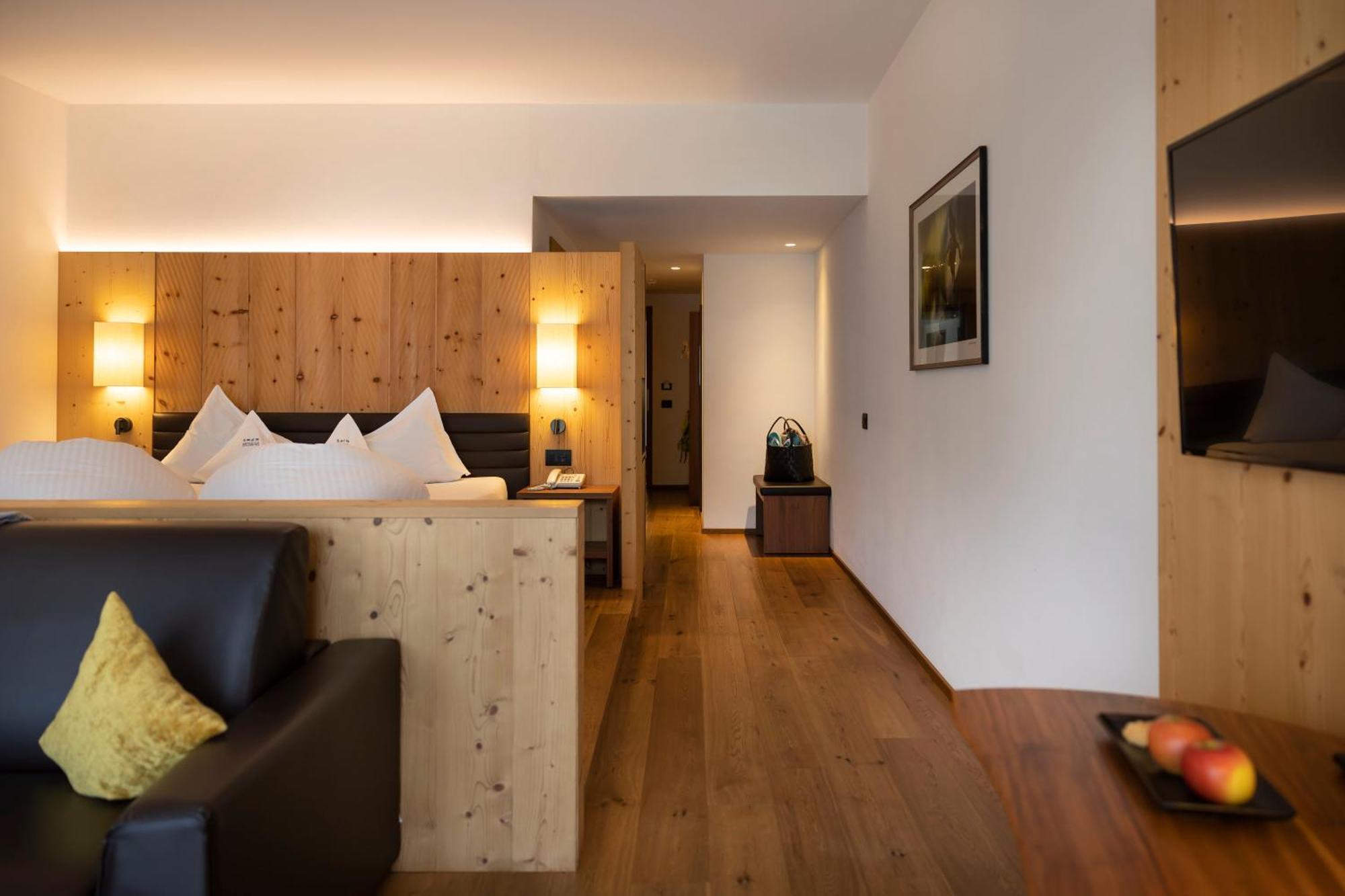 Artnatur Dolomites Hotel & Spa 시우시 객실 사진