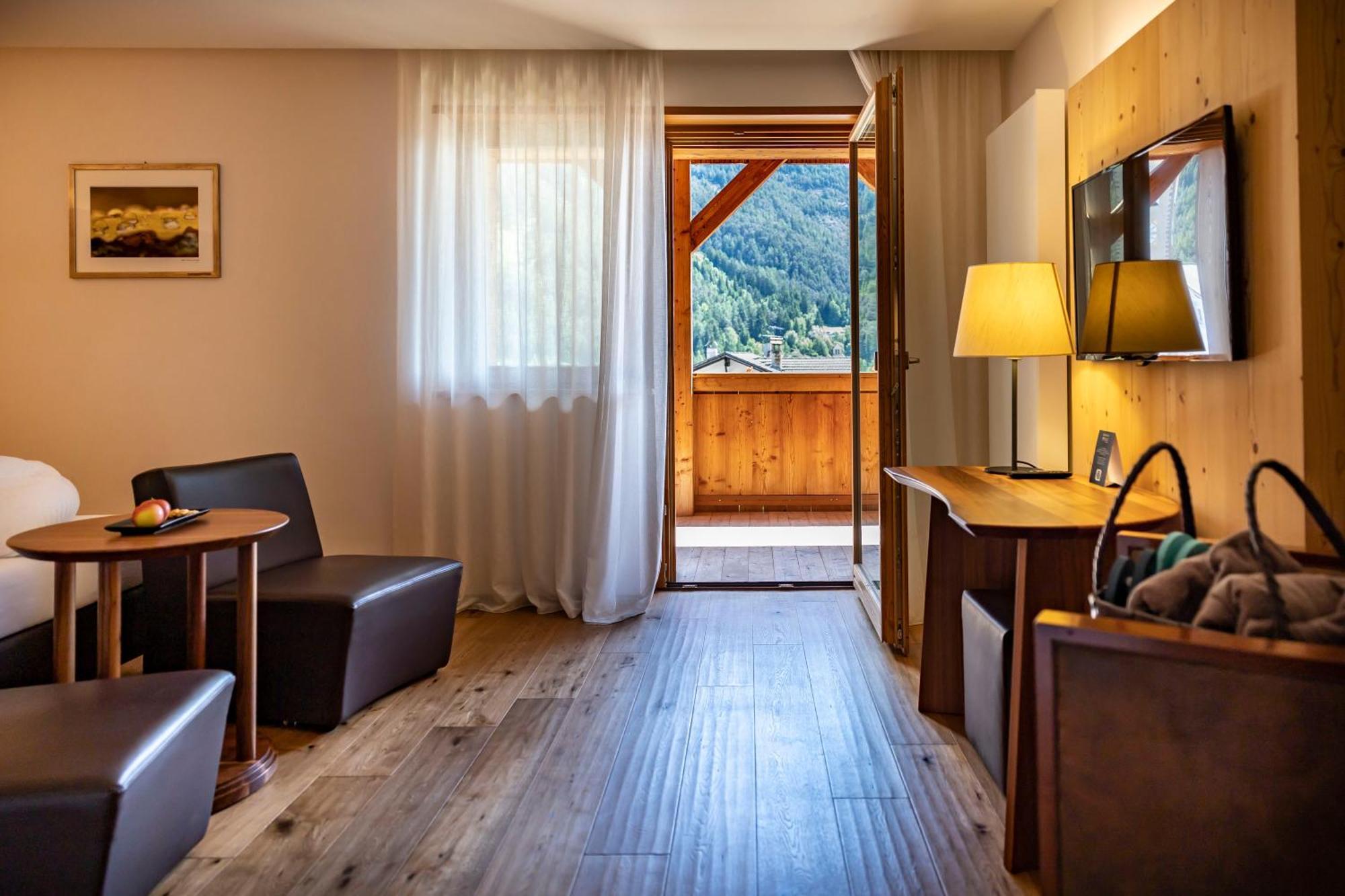 Artnatur Dolomites Hotel & Spa 시우시 객실 사진