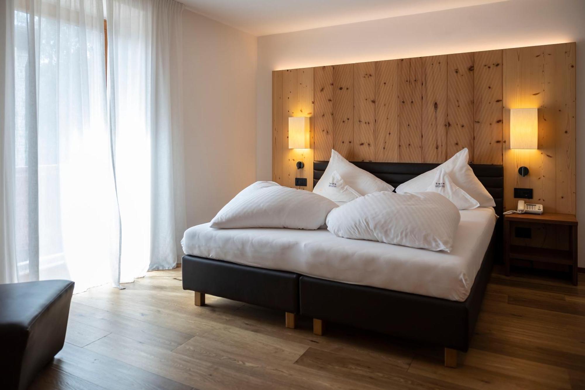 Artnatur Dolomites Hotel & Spa 시우시 객실 사진