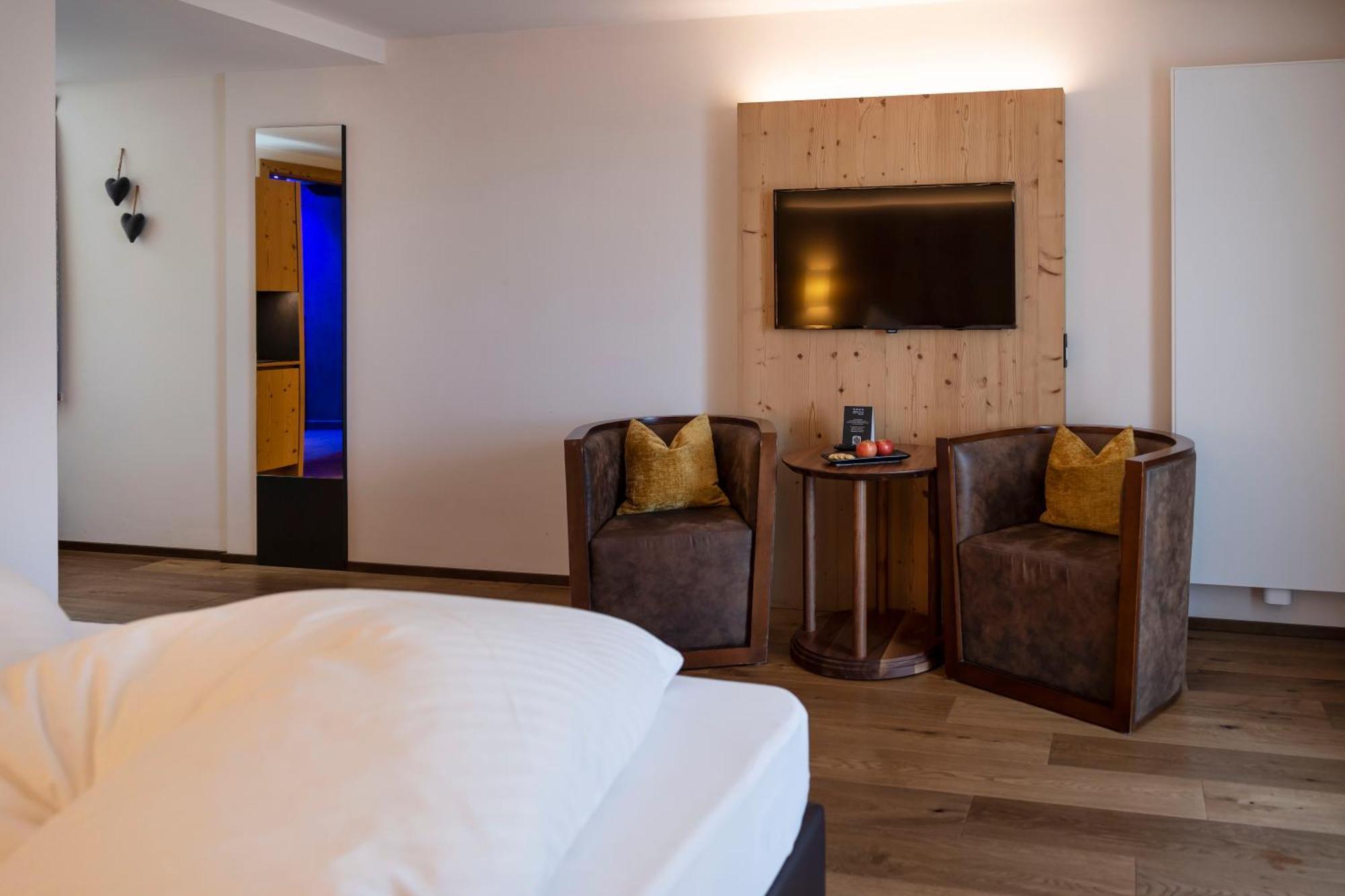 Artnatur Dolomites Hotel & Spa 시우시 객실 사진